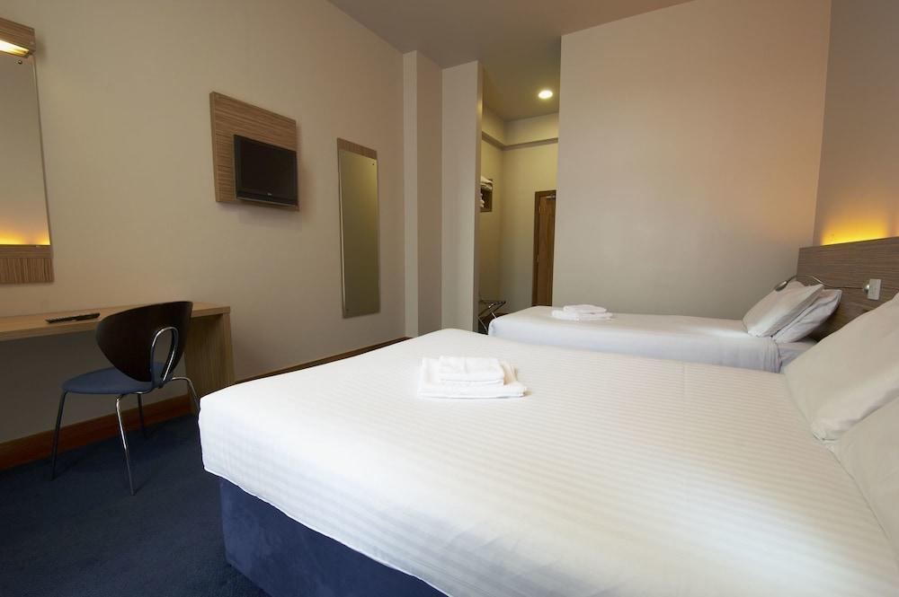 Travelodge Derry Exteriör bild